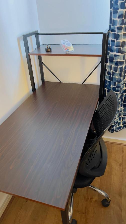 Charming 1-Bedroom Apartment In Woolwich Londyn Zewnętrze zdjęcie